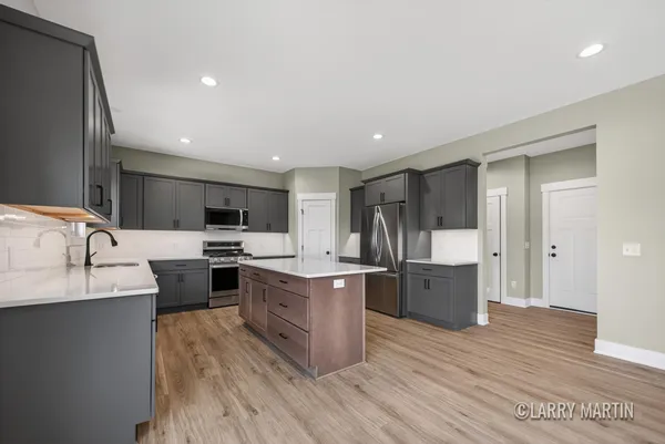 $580,000 | 1845 Stratford Lane Northwest, Grand Rapids, MI 49534