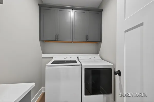 $580,000 | 1845 Stratford Lane Northwest, Grand Rapids, MI 49534