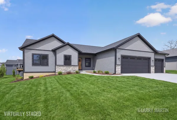$580,000 | 1845 Stratford Lane Northwest, Grand Rapids, MI 49534