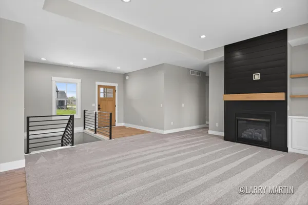 $580,000 | 1845 Stratford Lane Northwest, Grand Rapids, MI 49534
