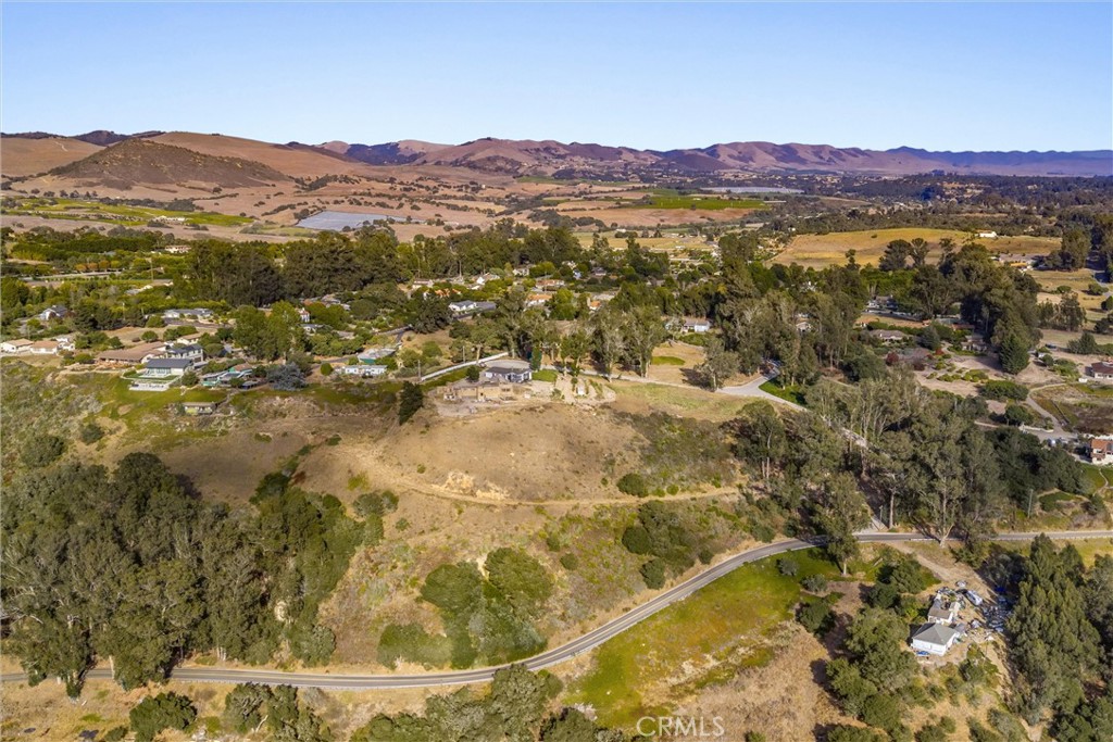 2 Castle Bluff Road Arroyo Grande, CA 93420 - Photo 29 of 34 Gallery Image 29