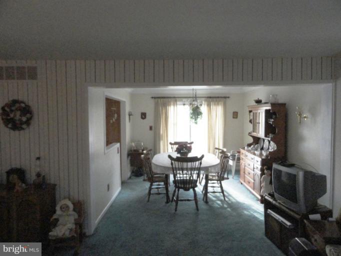 8015 Redstone Road Kingsville, MD 21087 - Photo 10 of 28 Dining Room