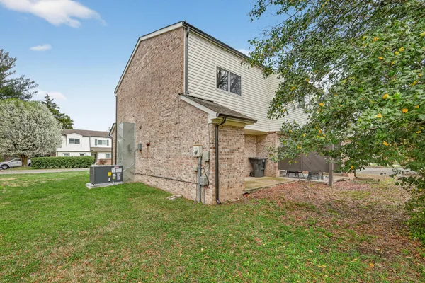 $1,700 | 601 East Grundy Street, Unit B, Tullahoma, TN 37388