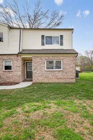 $1,700 | 601 East Grundy Street, Unit B, Tullahoma, TN 37388