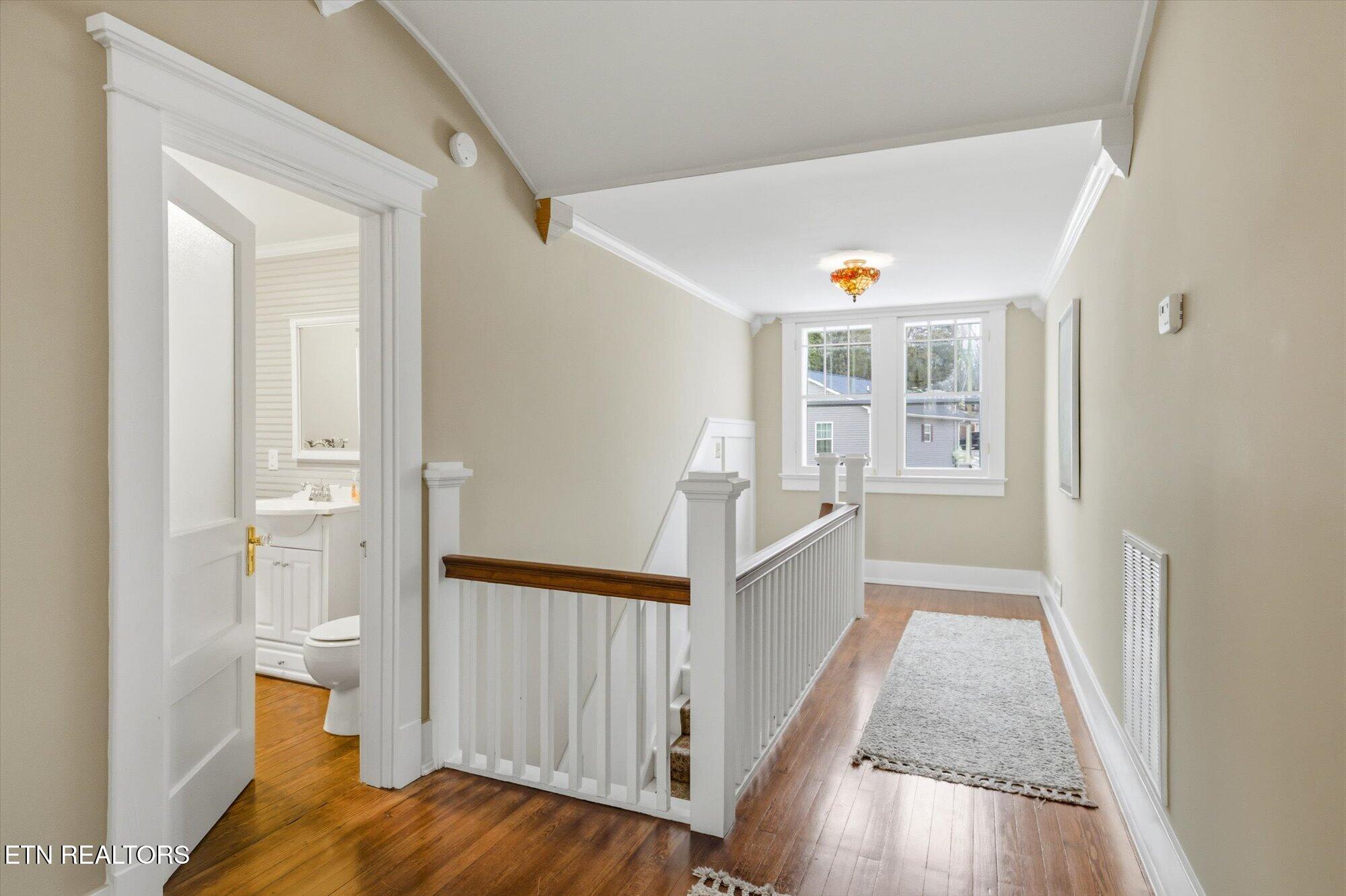 201 West Washington Avenue Clinton, TN 37716 - Photo 32 of 46 33