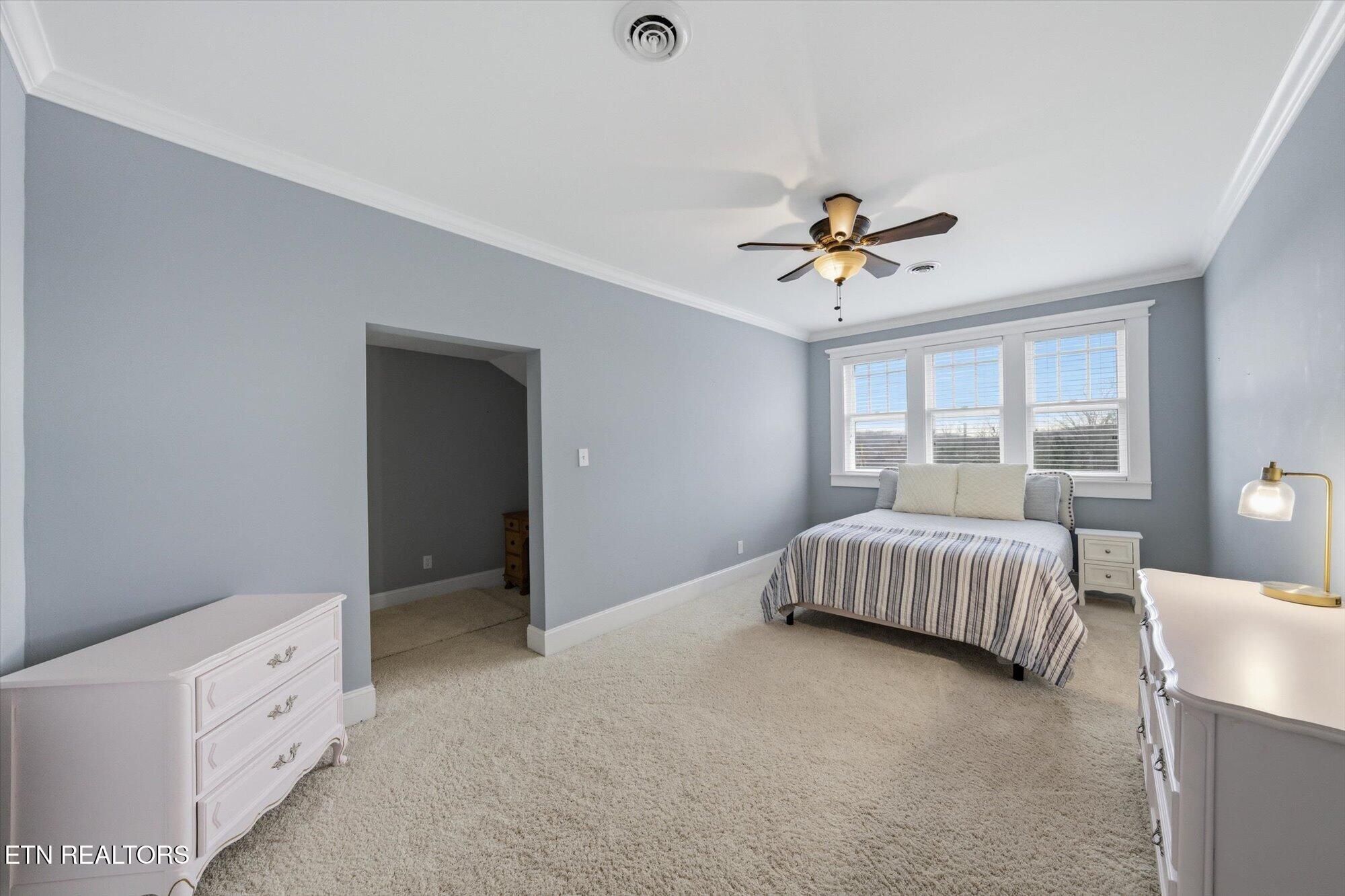 201 West Washington Avenue Clinton, TN 37716 - Photo 37 of 46 38