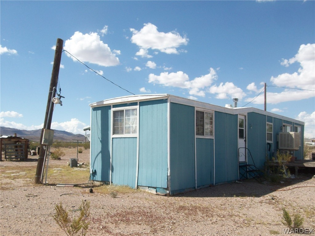 4585 Eloy Road Golden Valley, AZ 86413 - Photo 11 of 23