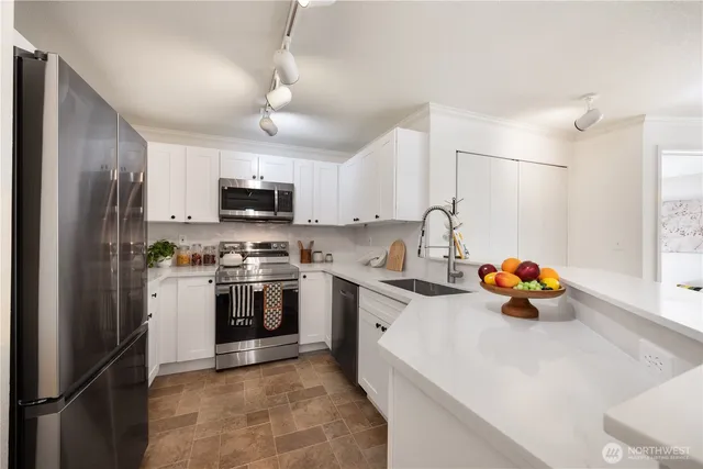 $655,000 | 424 102nd Avenue Southeast, Unit 108, Bellevue, WA 98004