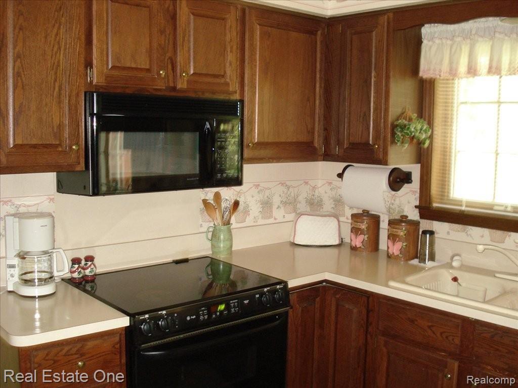 3151 Doral Court Rochester, MI 48309 - Photo 21 of 25 Doral Ct 044