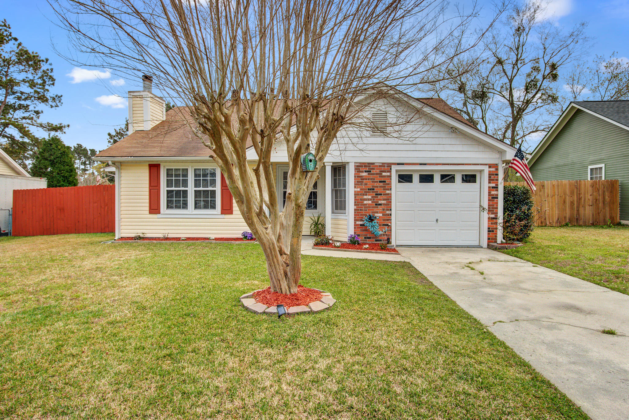 128 Manchester Road Summerville, SC 29486 - Photo 1 of 22 128 Manchester, Summerville SC (2)