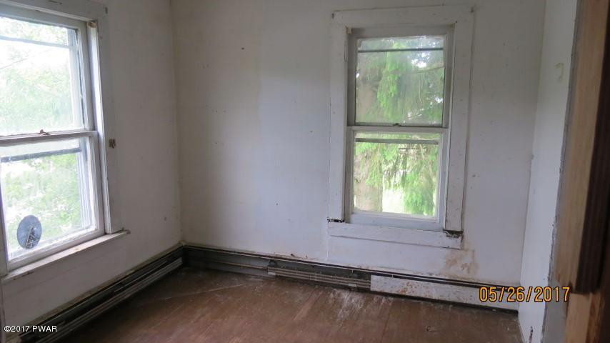 1453 Main Street Browndale, PA 18421 - Photo 8 of 21