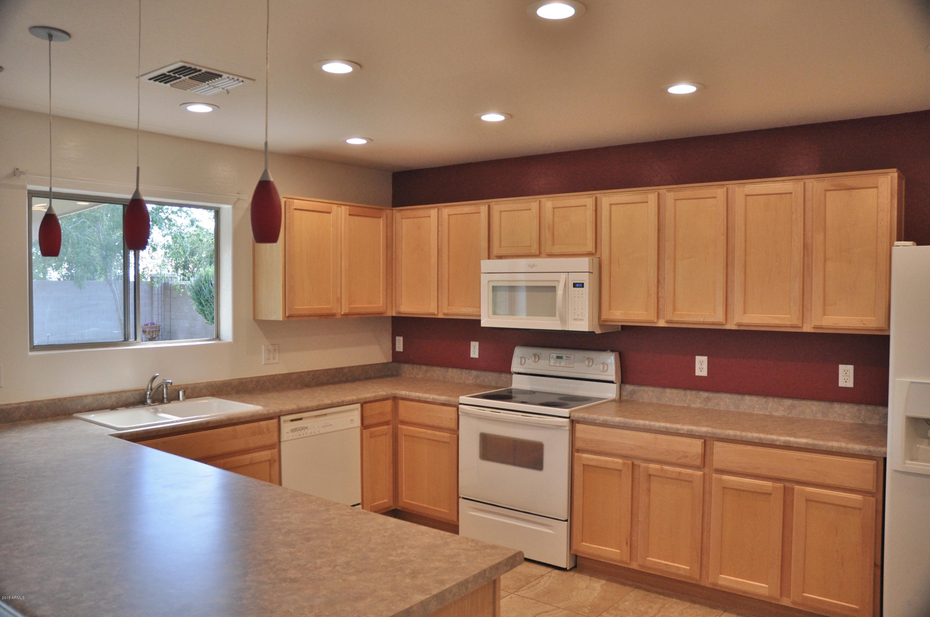 16109 West Boca Raton Road Surprise, AZ 85379 - Photo 8 of 33 16109 W. Boca Raton 012