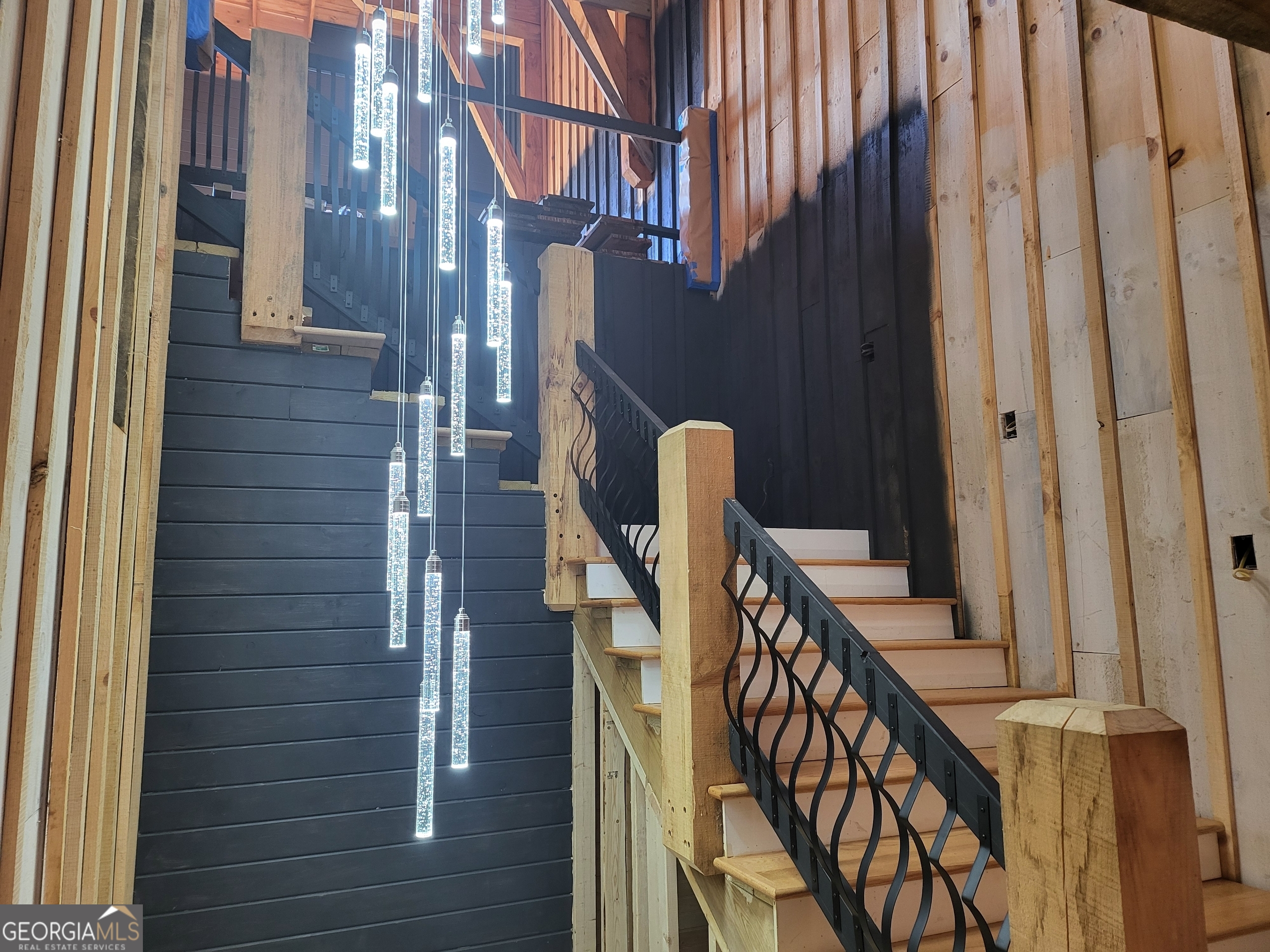 389 Fort Mountain Road Blairsville, GA 30512 - Photo 28 of 30 a view of an entryway