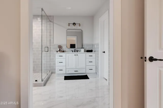 a view of a walk in closet