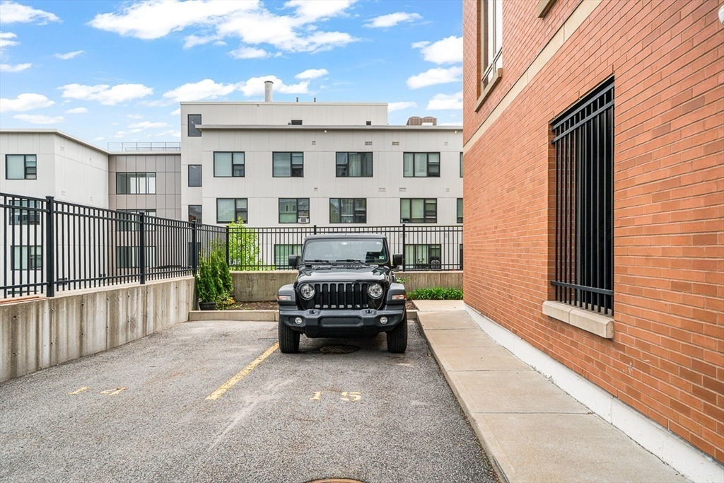 15 Guild Street, Unit 302 Boston, MA 02119 - Photo 20 of 25
