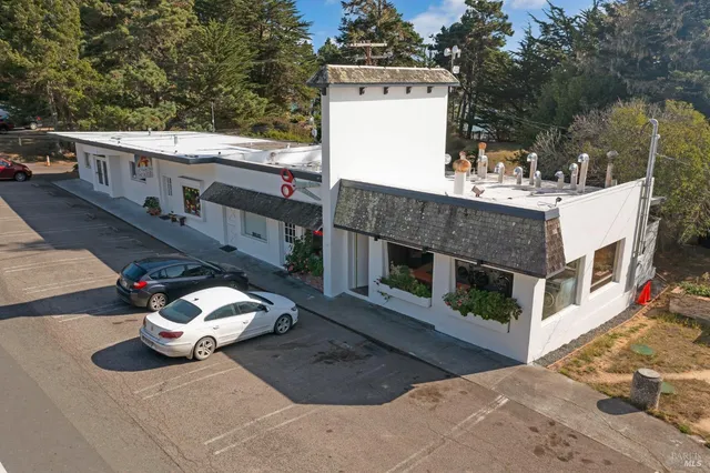 $850,000 | 35700 Highway 1, Anchor Bay, CA 95445