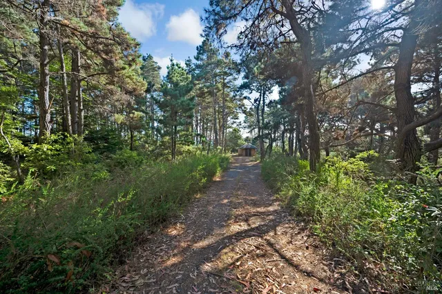 $850,000 | 35700 Highway 1, Anchor Bay, CA 95445