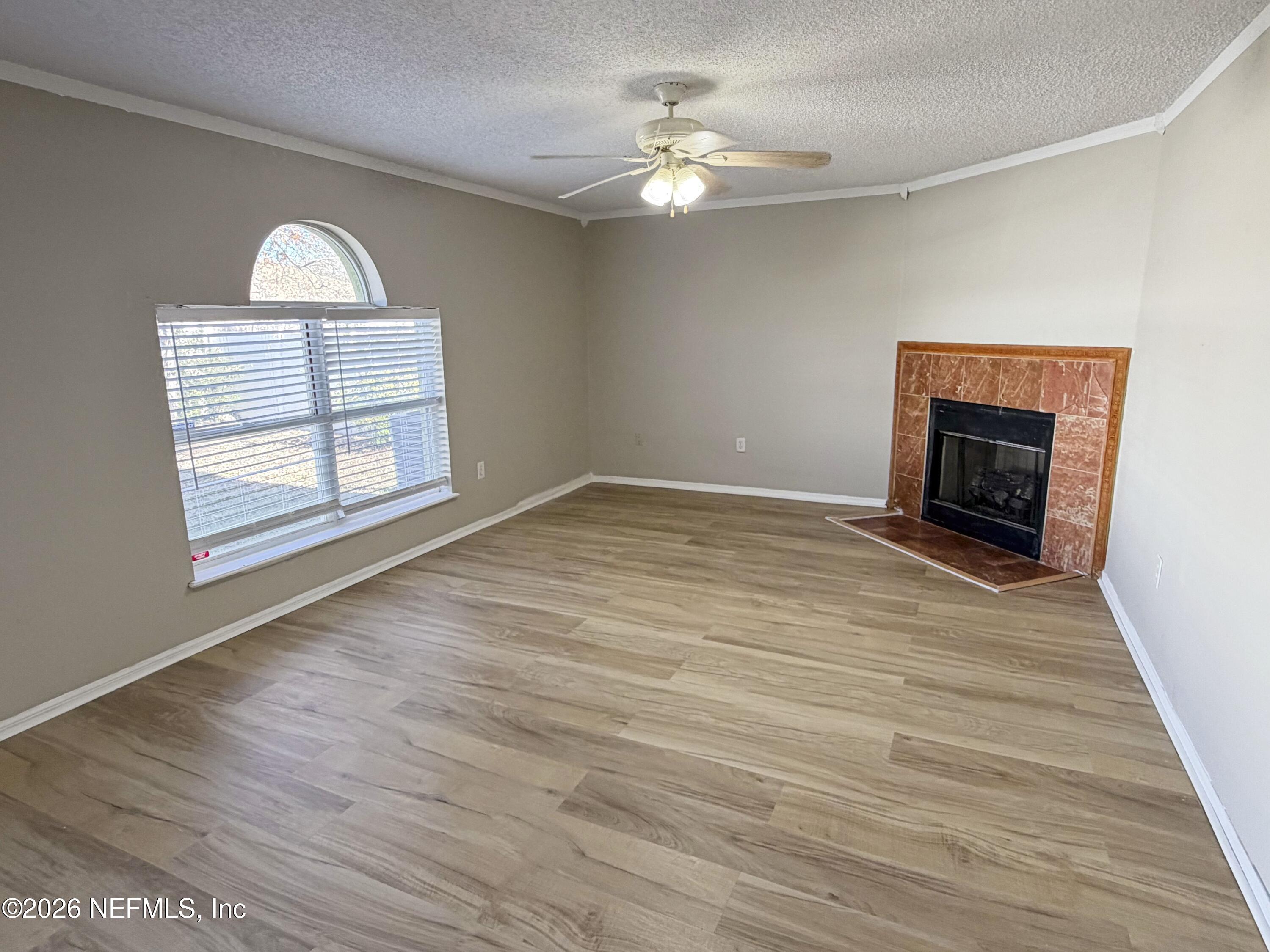7321 Fox Grove Road Jacksonville, FL 32244 - Photo 2 of 17 Family Room