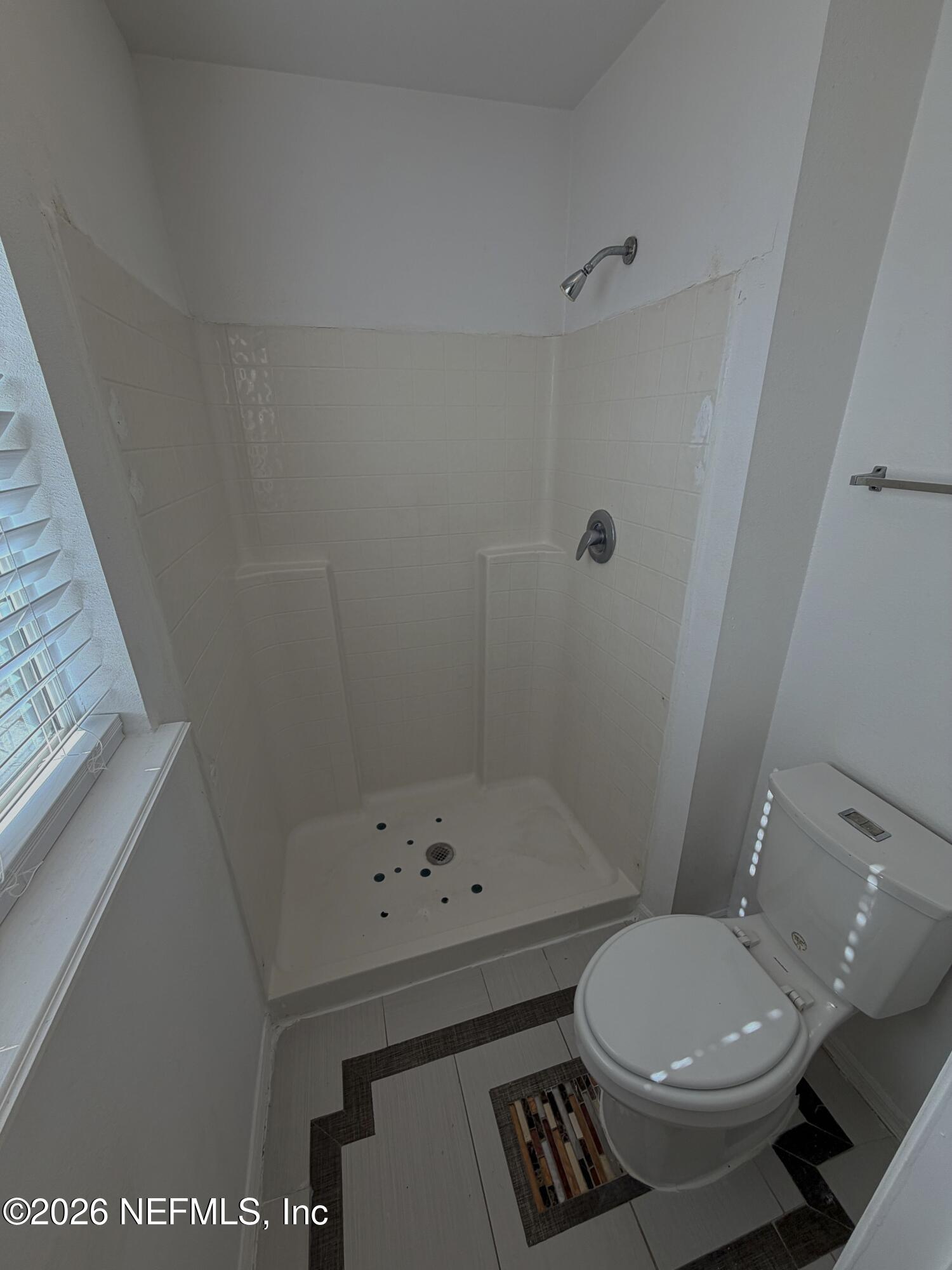 7321 Fox Grove Road Jacksonville, FL 32244 - Photo 9 of 17 Primary Bath 3