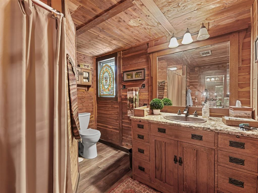 1850 Ranch Road 337 Leakey, TX 78873 - Photo 24 of 40 Gallery Image 24