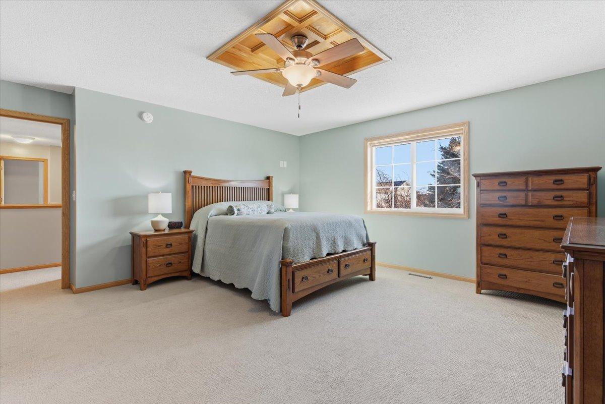 17892 Impala Path Lakeville, MN 55044 - Photo 33 of 84