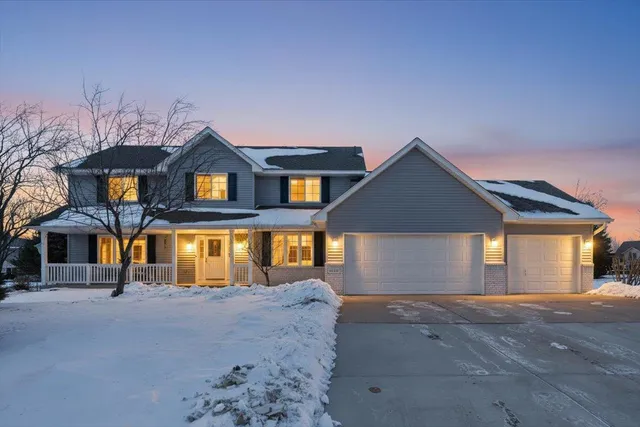 $649,900 | 17892 Impala Path, Lakeville, MN 55044