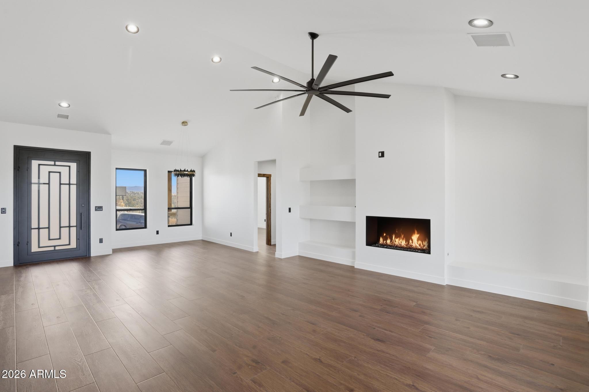 1112 South Kinzer Court Payson, AZ 85541 - Photo 8 of 41 a view of an empty room and window
