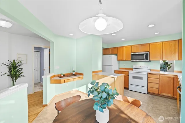 $499,000 | 11415 8th Place West, Unit D, Everett, WA 98204