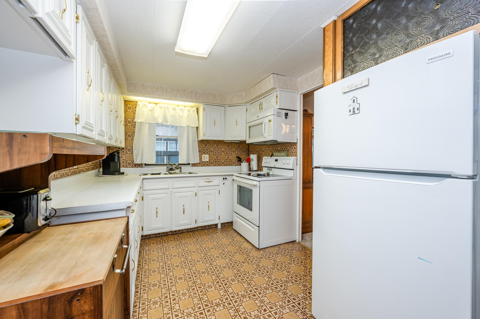 3017 Johnson Road, Unit LOT 57 Stevensville, MI 49127 - Photo 10 of 23 Newer Refrigerator