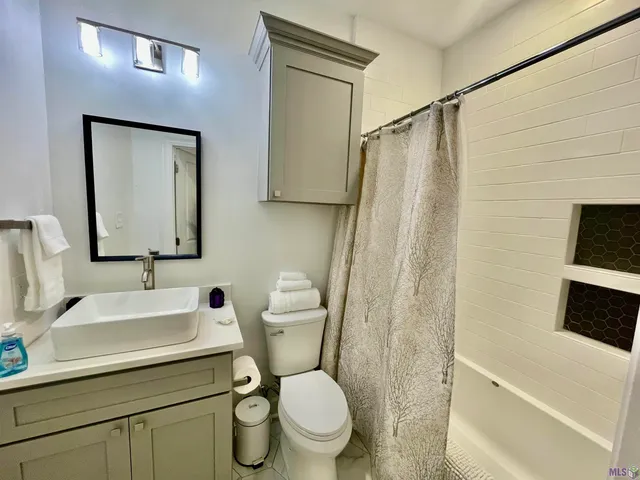 $2,500 | 417 Bedford Drive, Baton Rouge, LA 70806