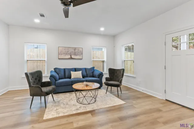 $2,500 | 417 Bedford Drive, Baton Rouge, LA 70806