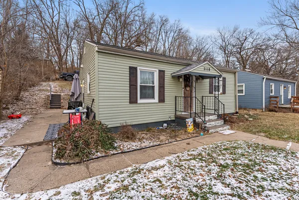 $120,000 | 3118 Indian Road, Davenport, IA 52802