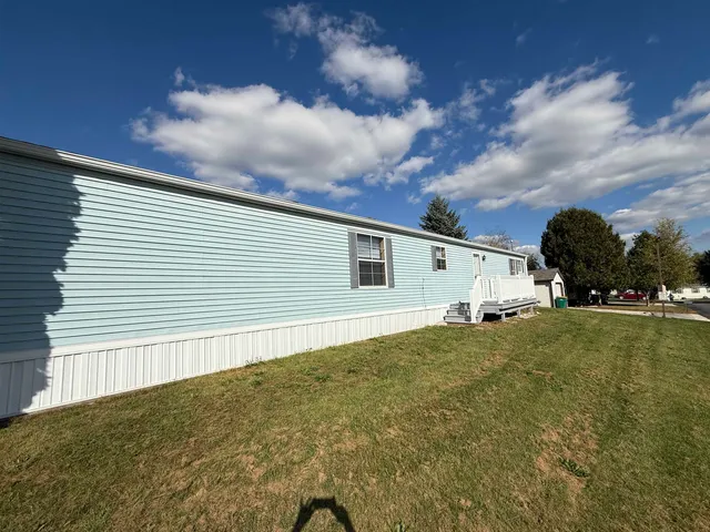 $47,500 | W210N11631 Pinecrest, Germantown, WI 53022