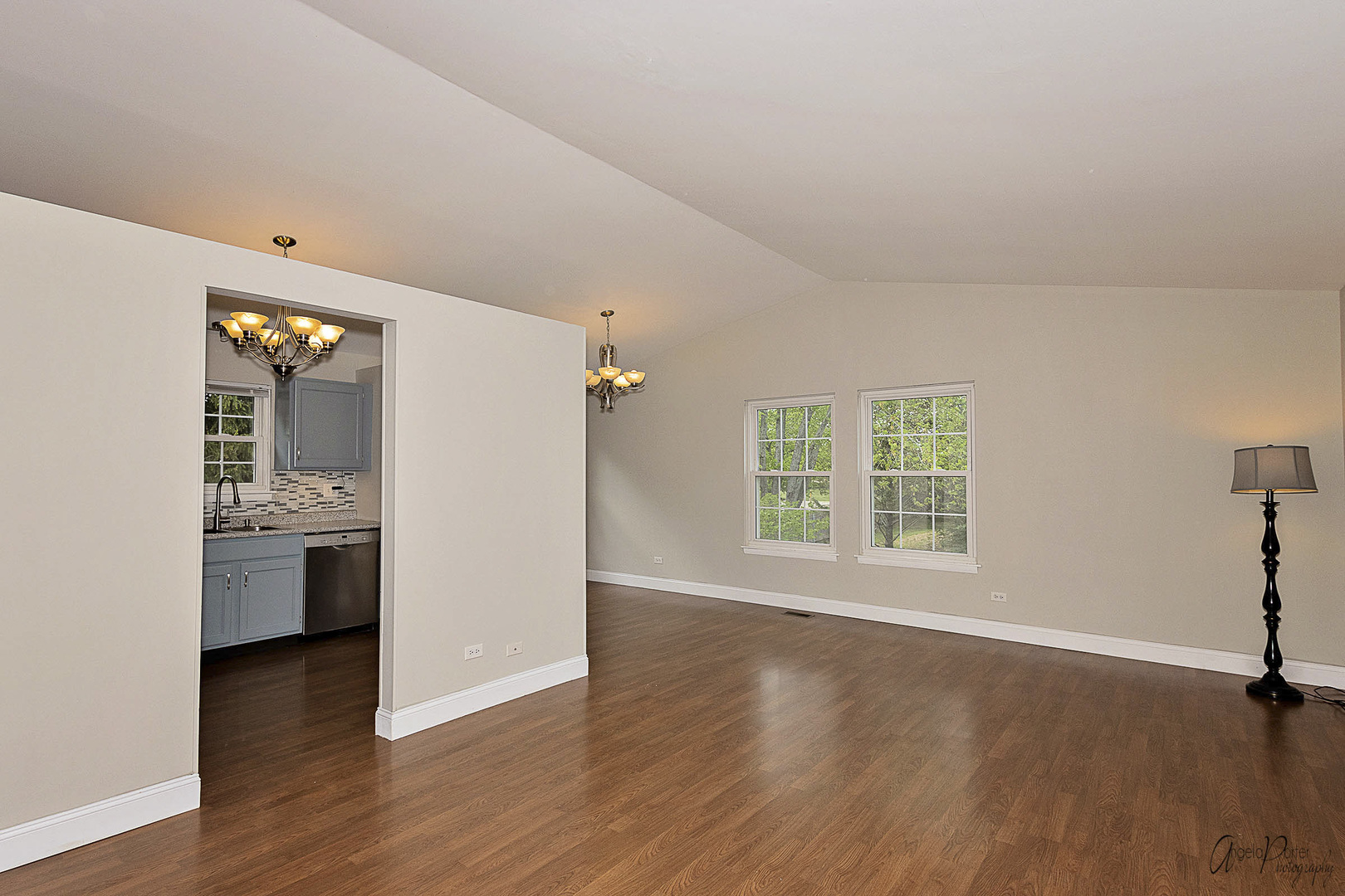 146 West Golf Road, Unit B Libertyville, IL 60048 - Photo 3 of 21