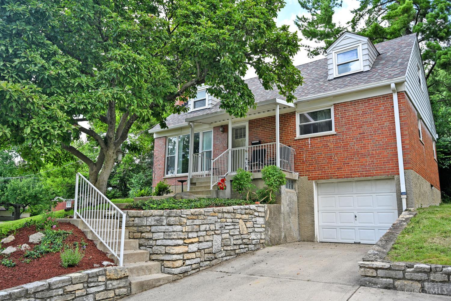 4176 Kugler Mill Road Cincinnati, OH 45236 - Photo 2 of 38