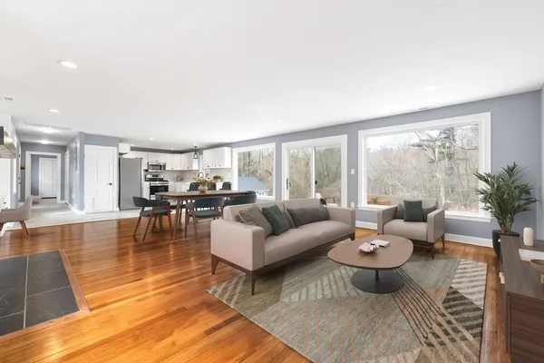 $899,000 | 100 Maple Street, Sherborn, MA 01770