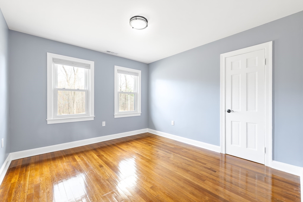 100 Maple Street Sherborn, MA 01770 - Photo 16 of 32