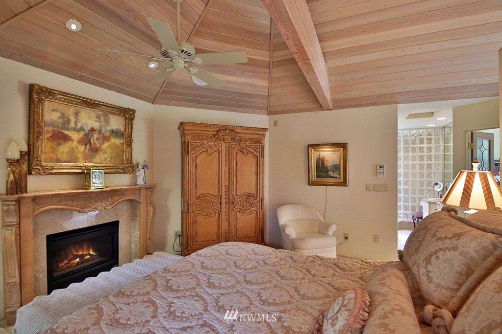 4909 Jones Road Oak Harbor, WA 98277 - Photo 11 of 25 Gallery Image 11