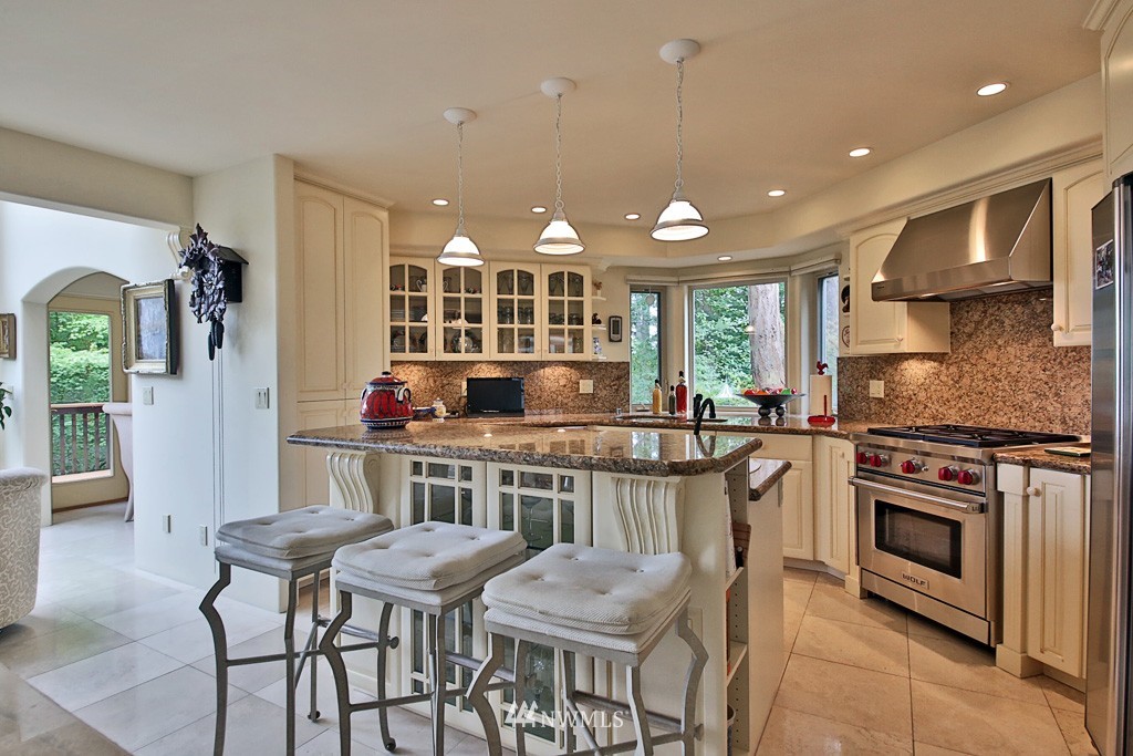 4909 Jones Road Oak Harbor, WA 98277 - Photo 5 of 25 Gallery Image 5