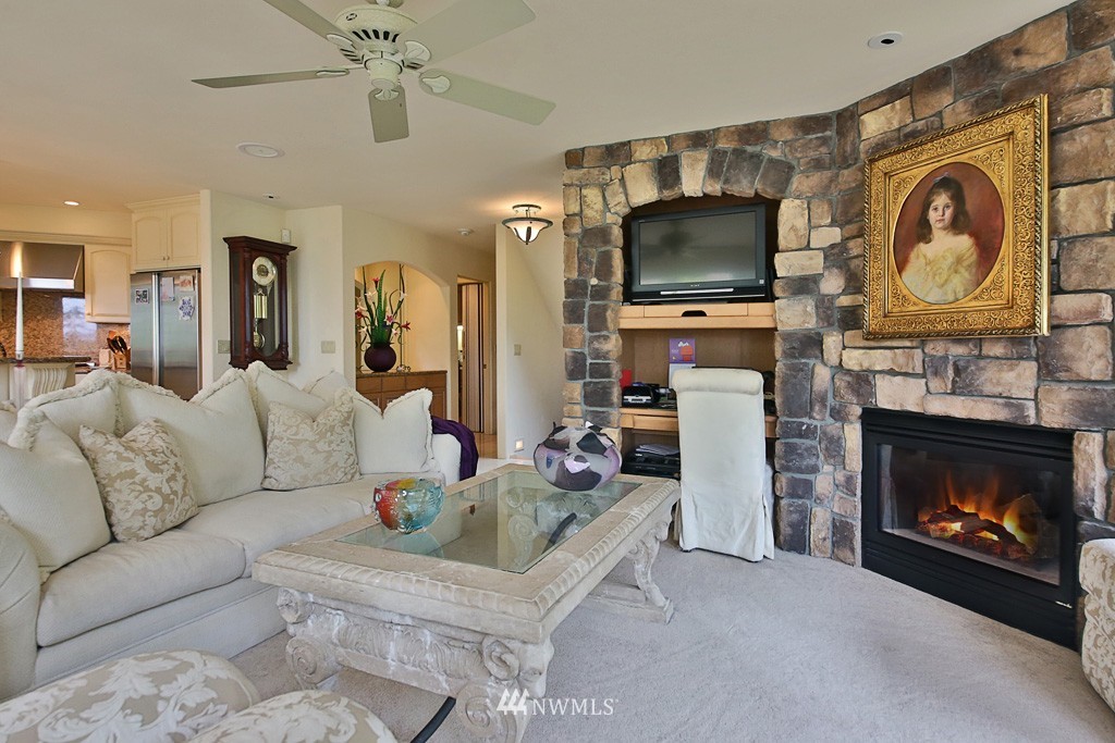 4909 Jones Road Oak Harbor, WA 98277 - Photo 6 of 25 Gallery Image 6