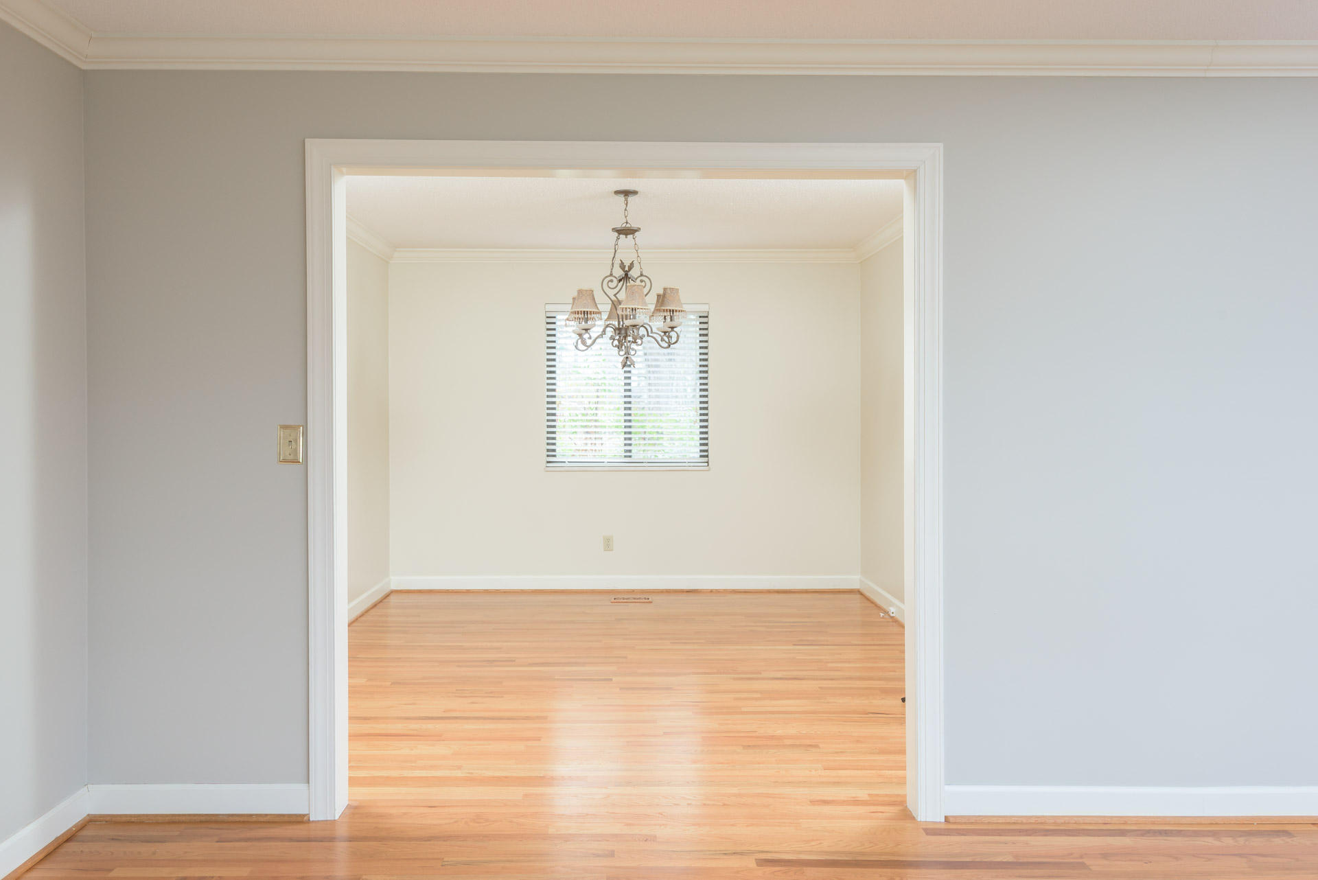 6912 Jesse Conner Road Chattanooga, TN 37421 - Photo 8 of 31 dining1