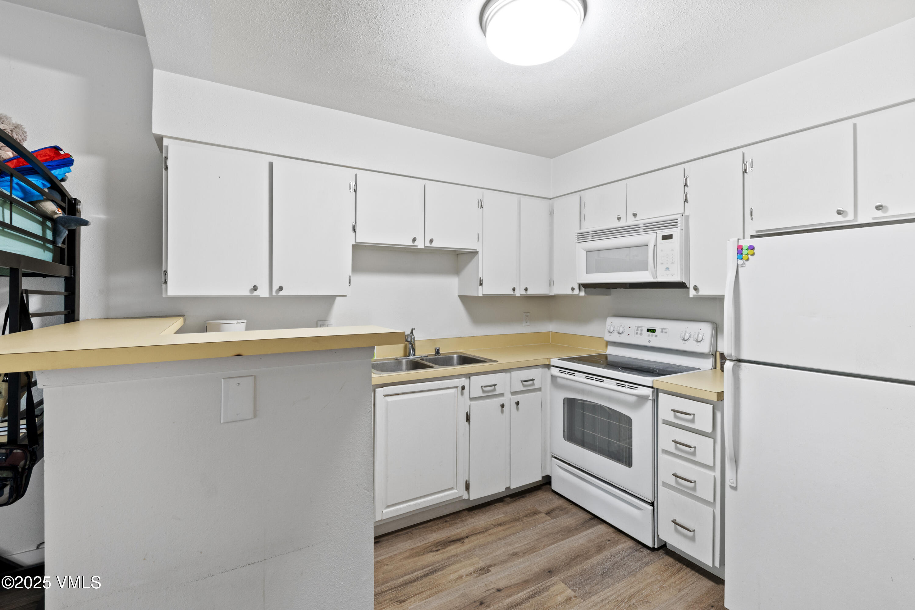 39377 Highway 6, Unit D102 Avon, CO 81620 - Photo 20 of 36 S47A7049