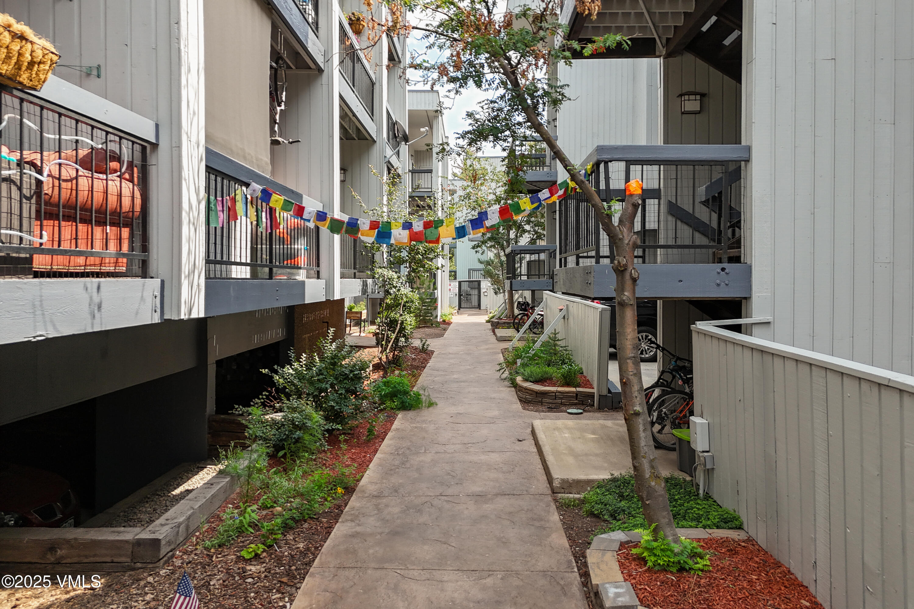 39377 Highway 6, Unit D102 Avon, CO 81620 - Photo 8 of 36 DJI_20250905134350_0028_D