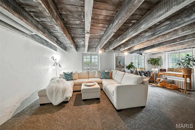 $499,999 | 7814 Gannon Avenue, University City, MO 63130