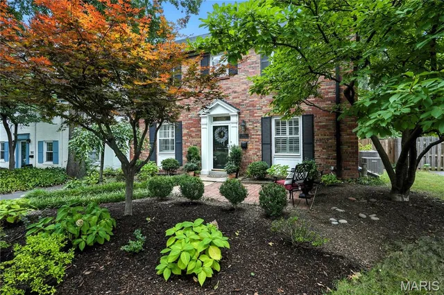 $499,999 | 7814 Gannon Avenue, University City, MO 63130