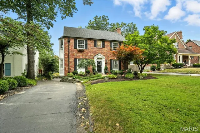 $499,999 | 7814 Gannon Avenue, University City, MO 63130