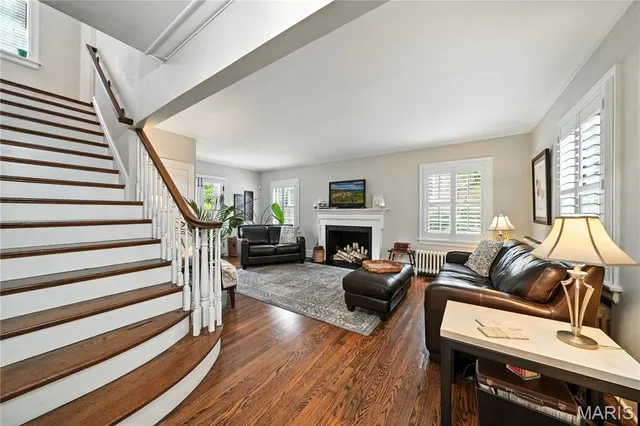 $499,999 | 7814 Gannon Avenue, University City, MO 63130