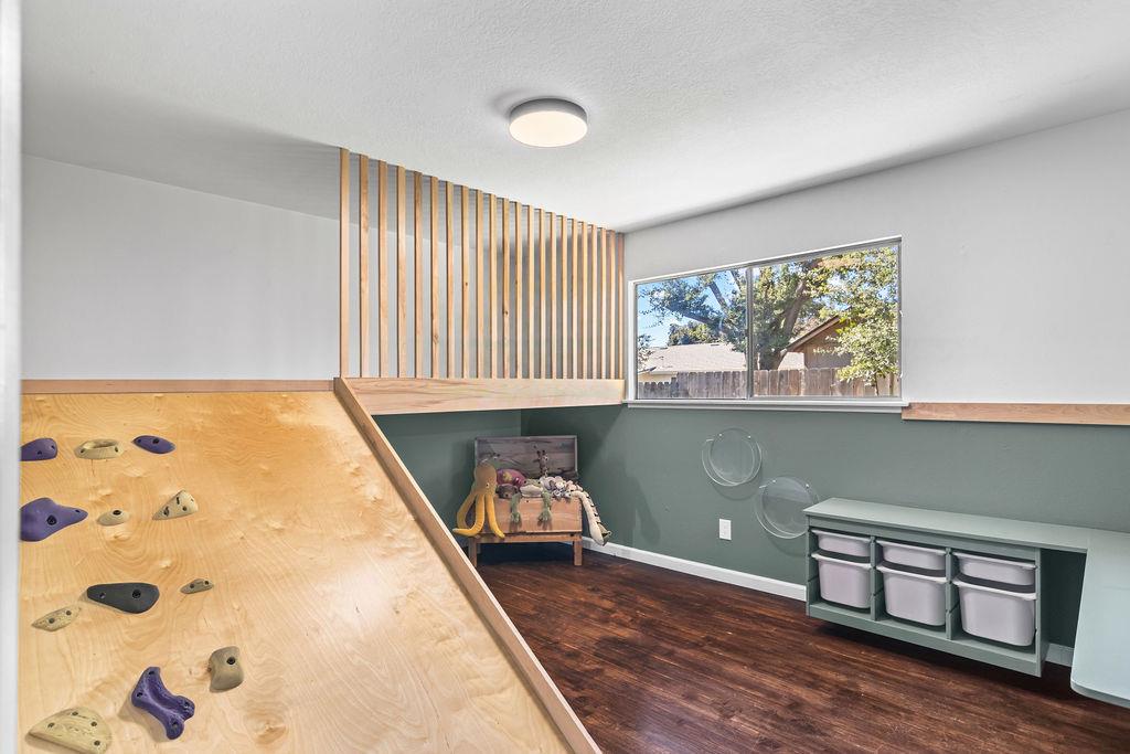 2021 Shaw Avenue Modesto, CA 95354 - Photo 17 of 27