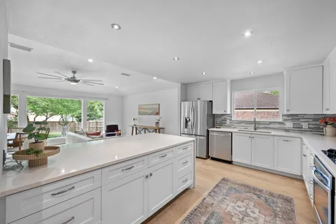$1,300,000 | 6104 Carry Back Lane, Austin, TX 78746