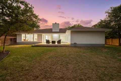 $1,300,000 | 6104 Carry Back Lane, Austin, TX 78746